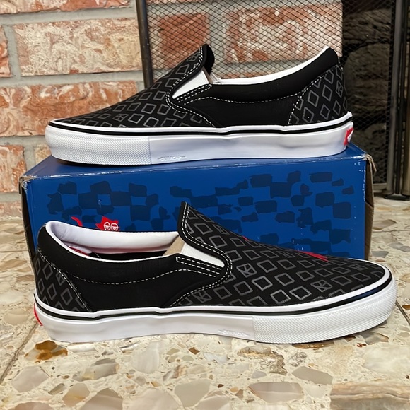 Vans skate slip On Krooked by Natas for Ray - Picture 2 of 12